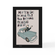 Lustigt födelsedagskort kör gammalt