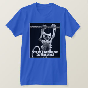 Lustigt fortfarande i där katt t shirt