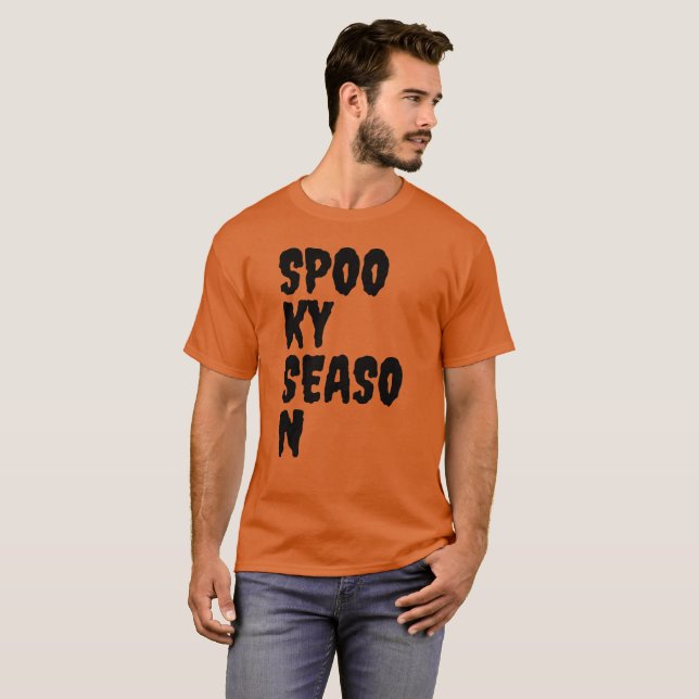 Lustigt gift för Him Halloween SPOOKY SEASON T Shirt (Hel framsida)