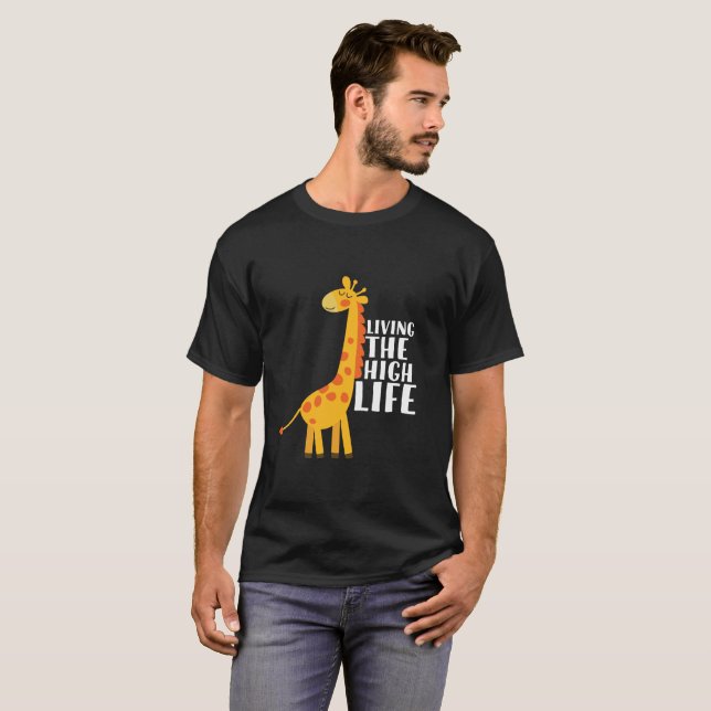 Lustigt Giraffe-Tecknad som lever ett högt liv T Shirt (Hel framsida)