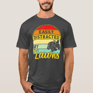 Lustigt Gräsmatta Mower Making uppdelat efter Yard T Shirt