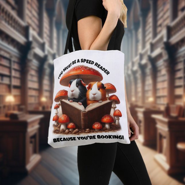 Lustigt Guineas Grisar under Röda svampar Tygkasse (Guinea Pigs Reading Under Red Mushrooms All-Over-Print Tote Cover Photo)