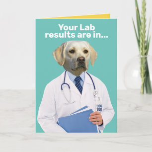 Lustigt Gul lab Doktor med LAB-resultat födelsedag Kort