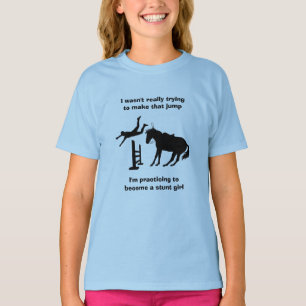 Lustigt hästjumping Stunt Girl in Training T-shirt