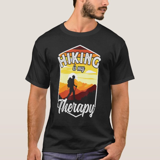 Lustigt högt är mitt terapeutiska bergsberg och H T Shirt (Framsida)