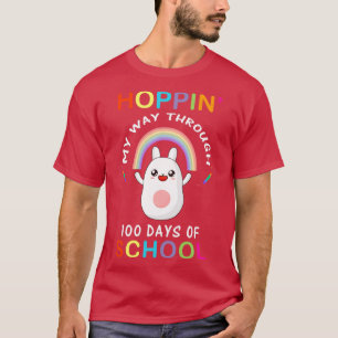 Lustigt hoppin mitt sätt att gå 100 dagar med skol t shirt