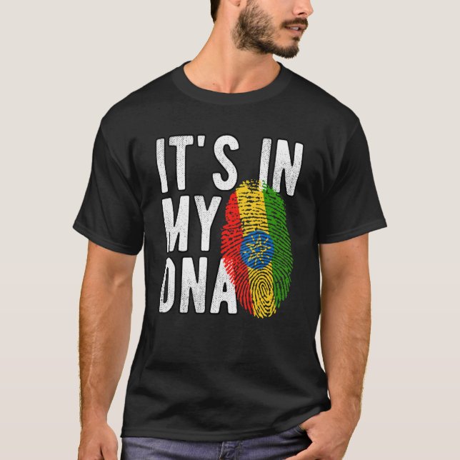 Lustigt i min DNA Etiopiens flagga Fingerprint T Shirt (Framsida)