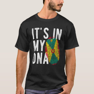 Lustigt i min DNA Grenada flagga Fingerprint T Shirt
