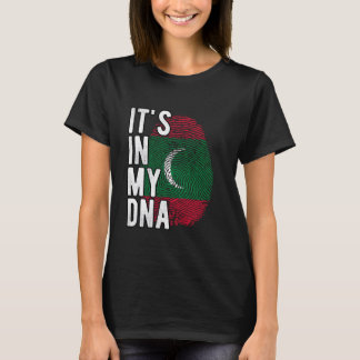 Lustigt i min DNA Maldives flagga Fingerprint T Shirt