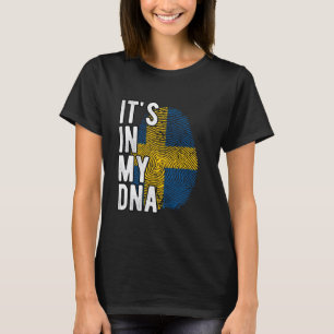 Lustigt i min DNA-Sverige flagga Fingerprint T Shirt