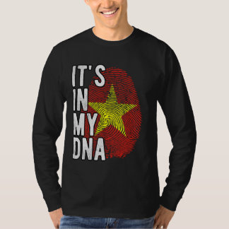Lustigt i min DNA Vietnam flagga Fingerprint T Shirt