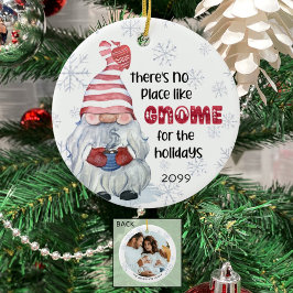 Lustigt INGEN STÄLLE SOM GNOME FÖR HELGDAGARNA Pho Julgransprydnad Keramik