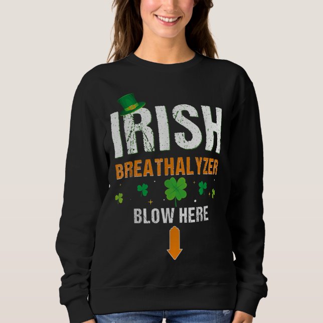 Lustigt Irish Breathalyzer Blow here St. Patrick's T Shirt (Framsida)