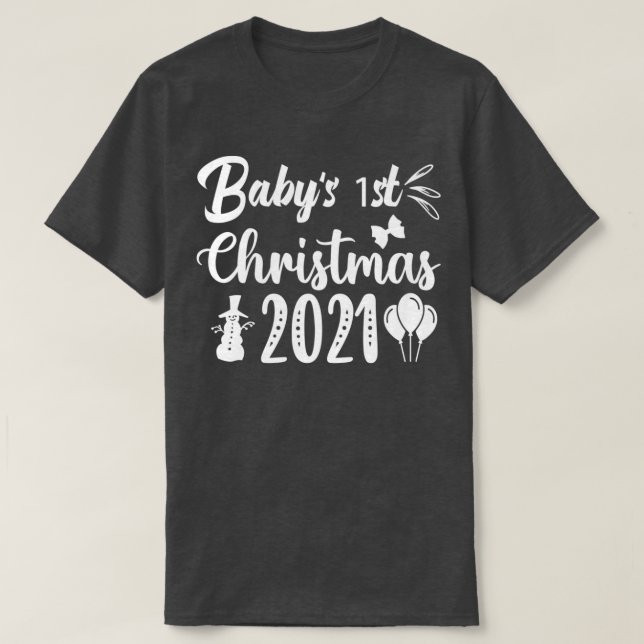 Lustigt julklapp Babys Första jul 2021 T Shirt (Design framsida)
