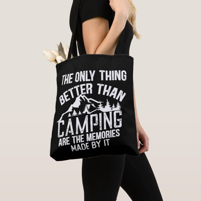 Lustigt kamper-slogan sommarcampingcitat tygkasse (Närbild)