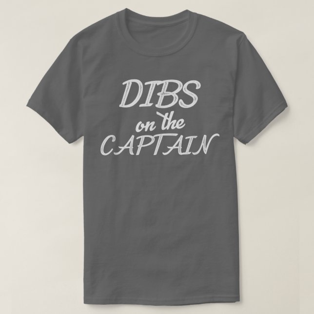 Lustigt kapten Wife Dibs på kapten 46 T Shirt (Design framsida)