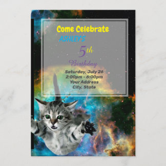 Lustigt katt i inbjudan till födelsedagar i rymden