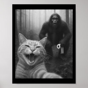 Lustigt katt överraskad Lycklig Selfie med Bigfoot Poster