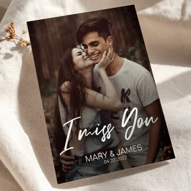 Lustigt, klassiskt, jag saknar ett modernt foto vykort (Minimalist Classic Funny I Miss You Modern Photo Postcard)