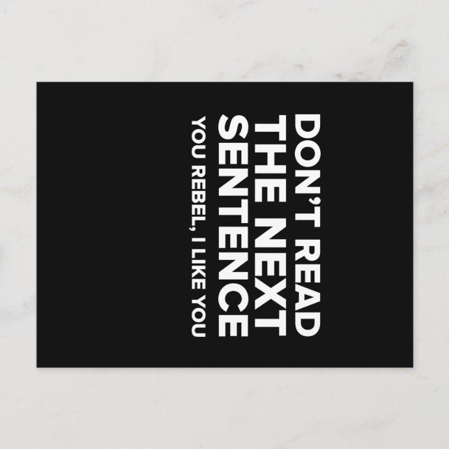 Lustigt läs inte min T-shirt Vykort (Framsida)