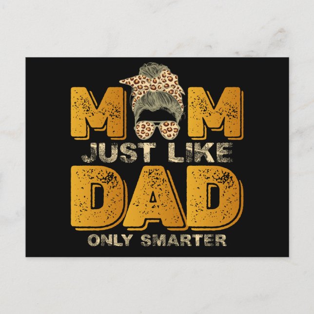 Lustigt Mamma precis som Pappa endast smartare Vin Vykort (Framsida)