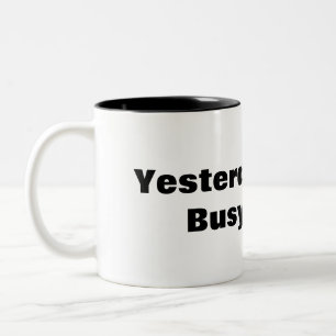 Lustigt mycket i går var veckans bussdag Två-Tonad mugg