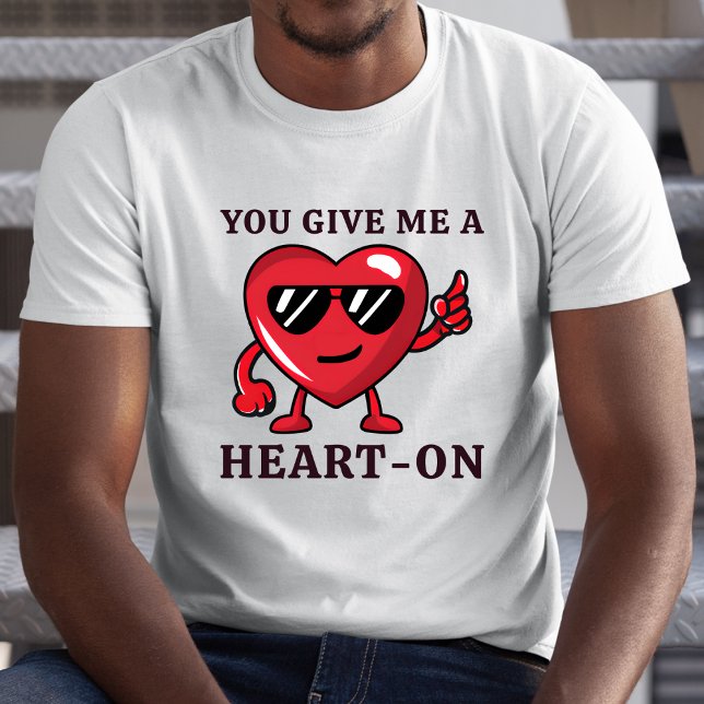 Lustigt Naughty Heart Boykompis Valentindagen T Shirt (Funny Naughty Heart Boyfriend Valentine's Day T-Shirt)