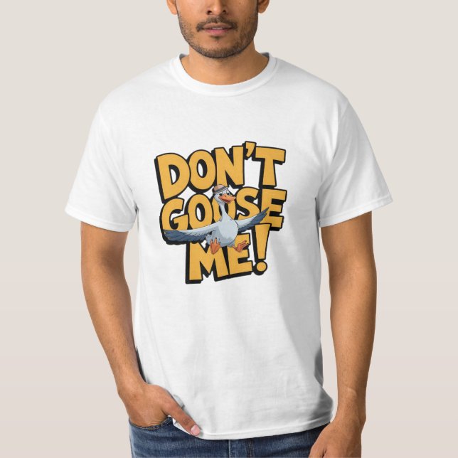Lustigt och Quirky Goose-design T Shirt (Framsida)