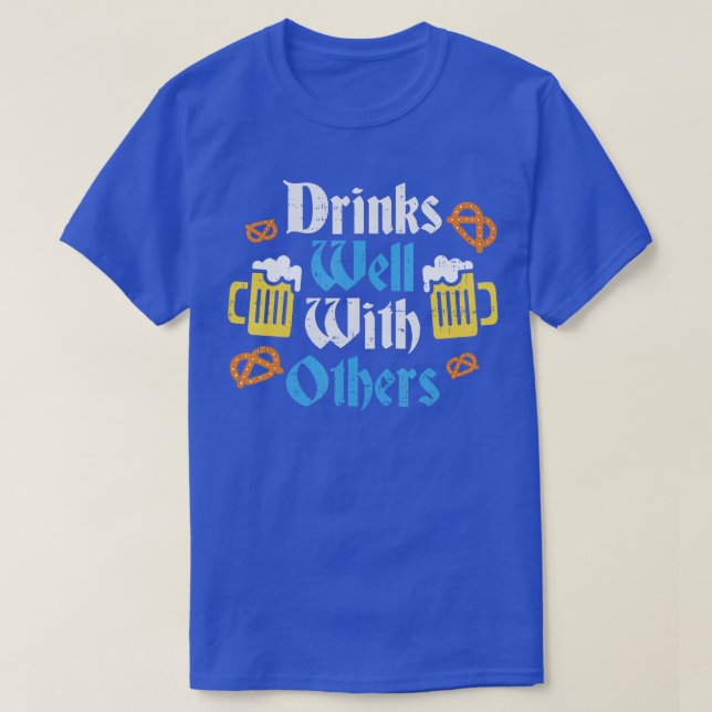 Lustigt Oktoberfest Shirt dricker bra med andra Gi T Shirt (Design framsida)