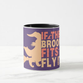 Lustigt om rummet passar in är det halloween mugg