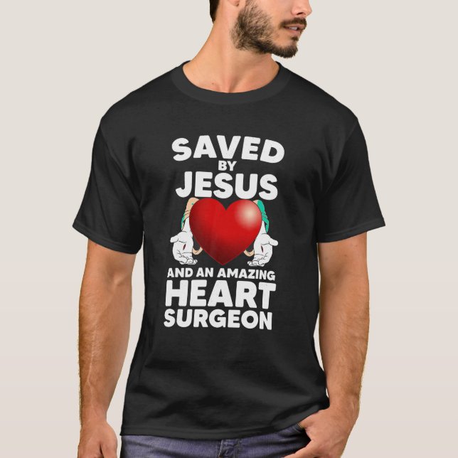 Lustigt Open Heart Kirurgi Design För manar Kvinno T Shirt (Framsida)