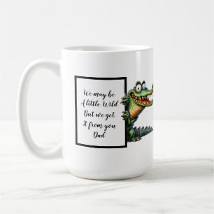 Lustigt pappa-gåva med lustig och kvirky-alligator kaffemugg