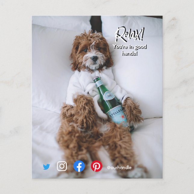 lustigt, riktigt gods-vykort slappna av i hund flygblad (Framsidan)