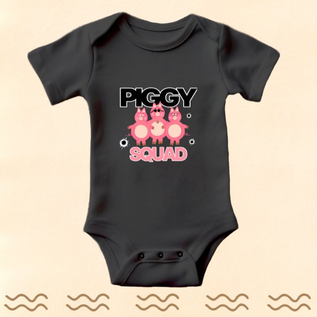 Lustigt rosa piggy squad t shirt (Skapare uppladdad)