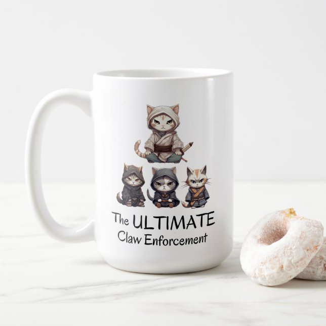 Lustigt samurai kattar Ultimate Klo-verkställandet Kaffemugg (Med munk)