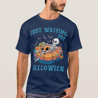 Lustigt Skeleton Halloween väntar bara på Hallowee T Shirt