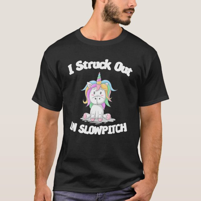 Lustigt Softball Gag Tee jag slog ut i Slowpitch E (Framsida)