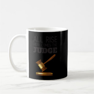 Lustigt Stiga upp här kommer domarnas advokat Atto Kaffemugg