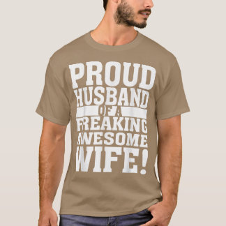 Lustigt stolt make över en jävla fantastisk fru t shirt