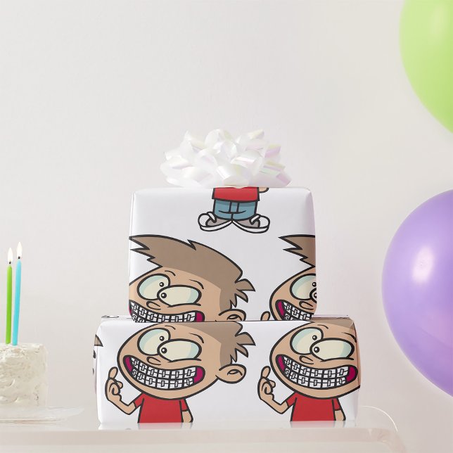 Lustigt Tecknad Boy med Braces Smile Presentpapper (Skapare uppladdad)