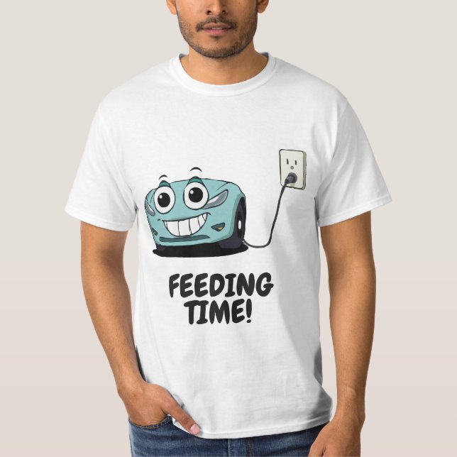 Lustigt Tesla Charging - Matande tid T Shirt (Framsida)