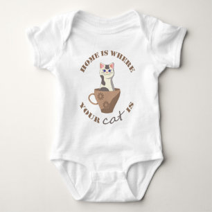Lustigt text Hemma är där katten är i kopp T Shirt