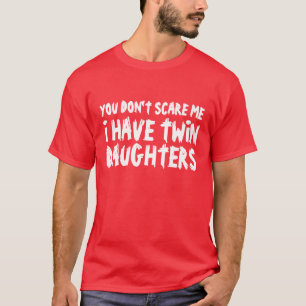 Lustigt till skjorta för pappor med dubbla döttrar t-shirt