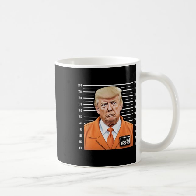 Lustigt Trump 2024 Fånge Mugshot Kaffemugg (Höger)