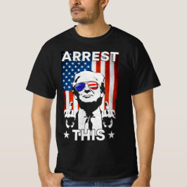 Lustigt Trump Arrest The American Flagga Trump 202 T Shirt