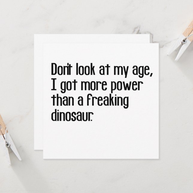 Lustigt tuff ord-bud i hög ålder inbjudningar (Fram/Back In Situ)