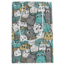 Lustigt uppspelande katter