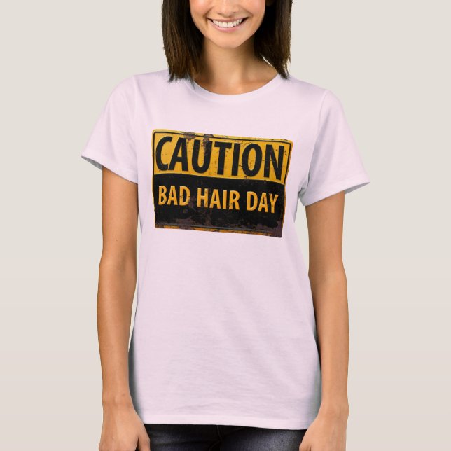 Lustigt varningsskylt för dålig vinterdag t-shirt (Framsida)