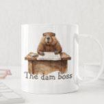 Lustigt vattenfärgen Dam Chef Beaver Kaffemugg<br><div class="desc">Den här designen har skapats genom digital grafik. Det kan vara personlig i området att tillhandahålla eller anpassa genom att klicka för att anpassa ytterligare alternativ och ändra namn, initialer eller ord. Du kan också ändra texten färg och stil eller ta bort texten för en bilddesign. Kontakta mig på colorflowcreations@gmail.com...</div>