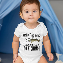 Lustigt Walleye-Superskojet för att fiska i Pun hä T Shirt